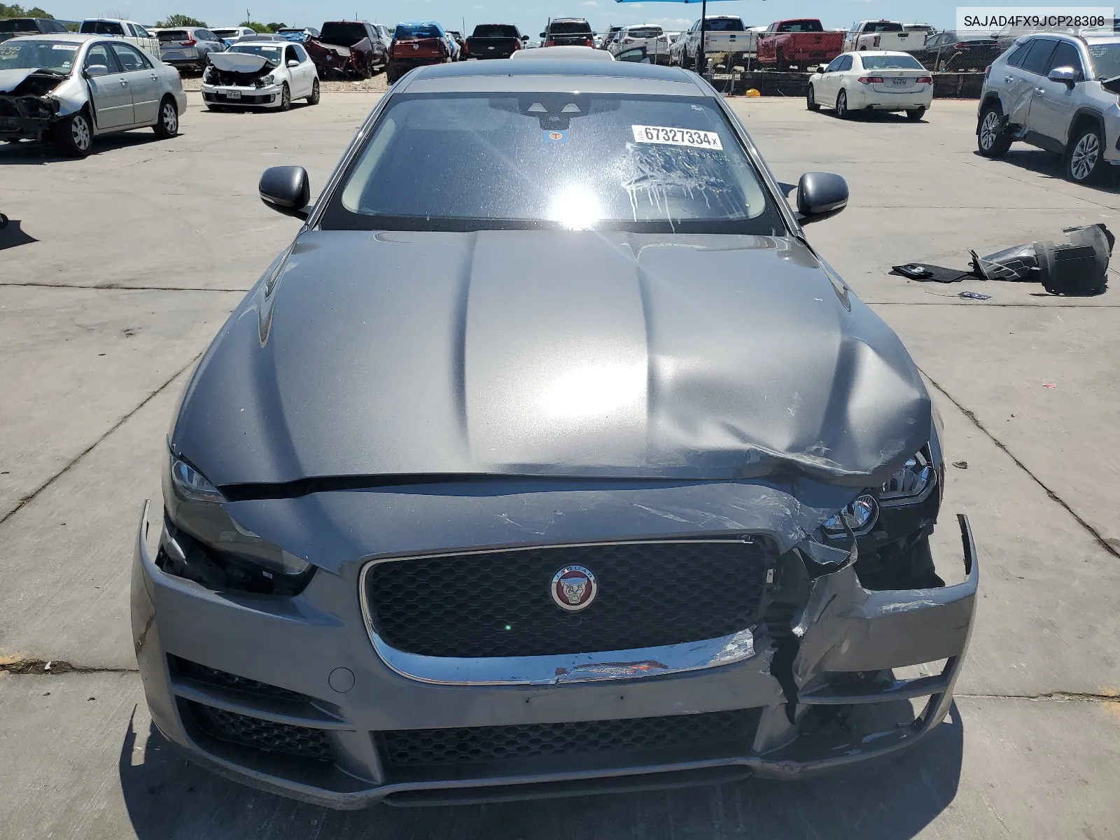 SAJAD4FX9JCP28308 2018 Jaguar Xe Premium