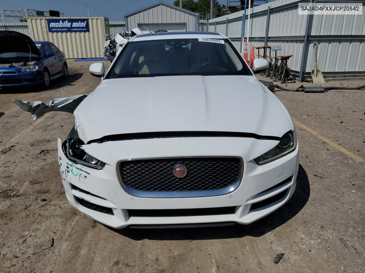 SAJAD4FXXJCP20542 2018 Jaguar Xe Premium