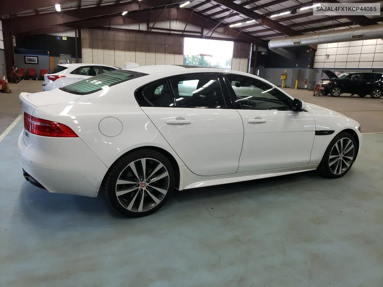 2019 Jaguar Xe R - Sport VIN: SAJAL4FX1KCP44085 Lot: 59991674