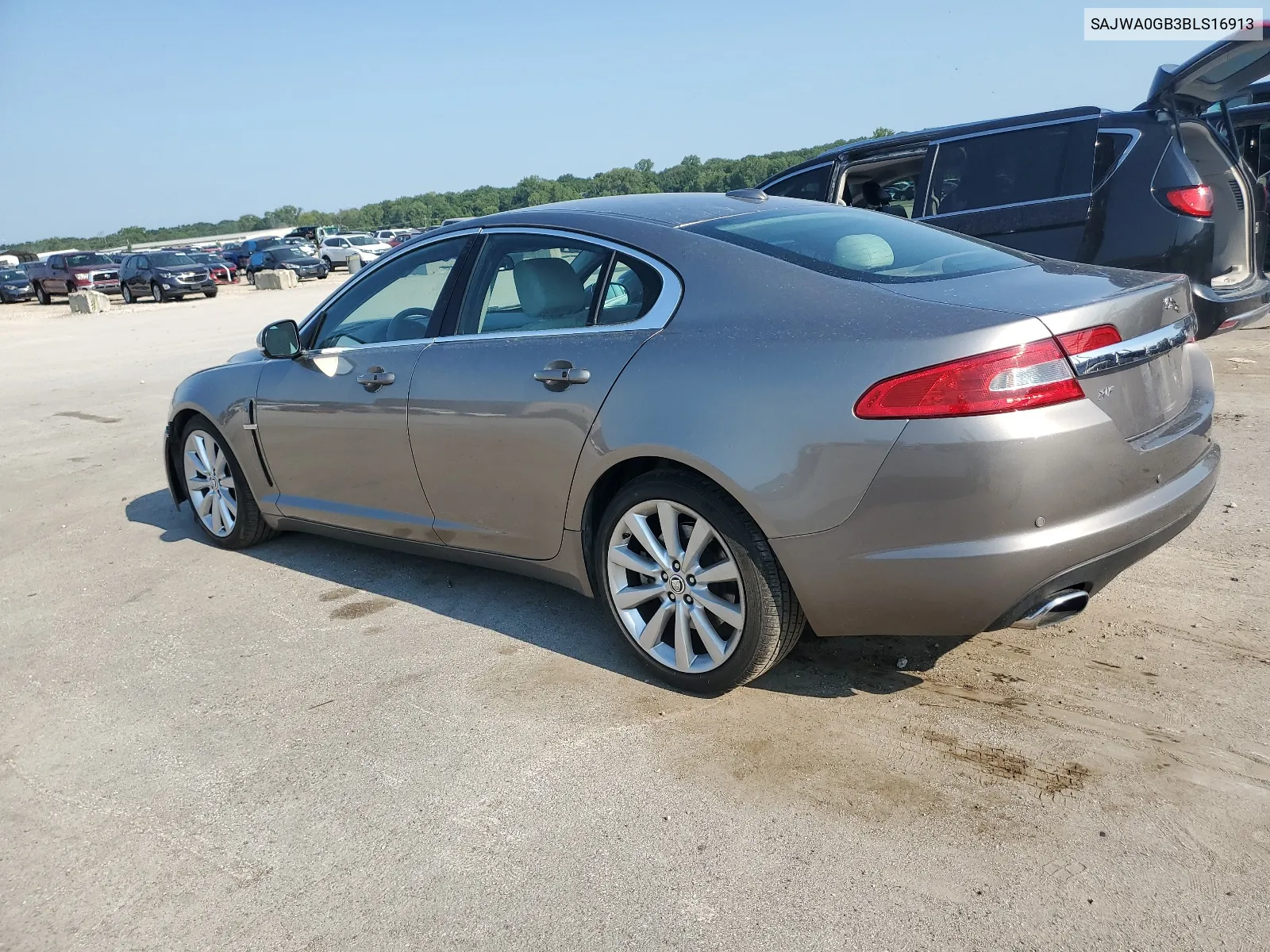 2011 Jaguar Xf Premium VIN: SAJWA0GB3BLS16913 Lot: 62737764