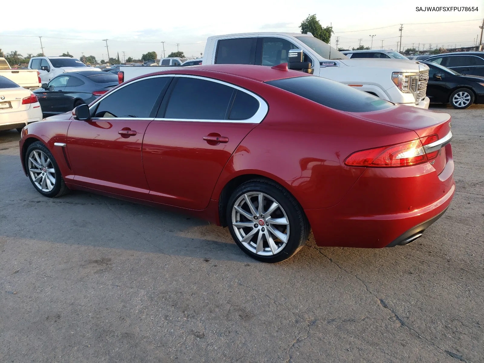 2015 Jaguar Xf 2.0T Premium VIN: SAJWA0FSXFPU78654 Lot: 62957124