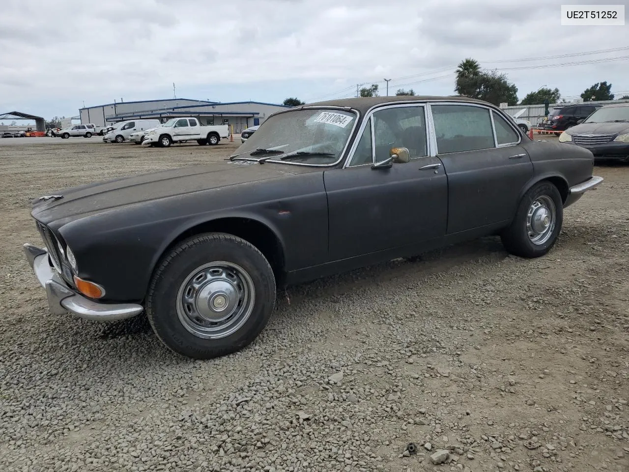 1974 Jaguar Xj VIN: UE2T51252 Lot: 76181064