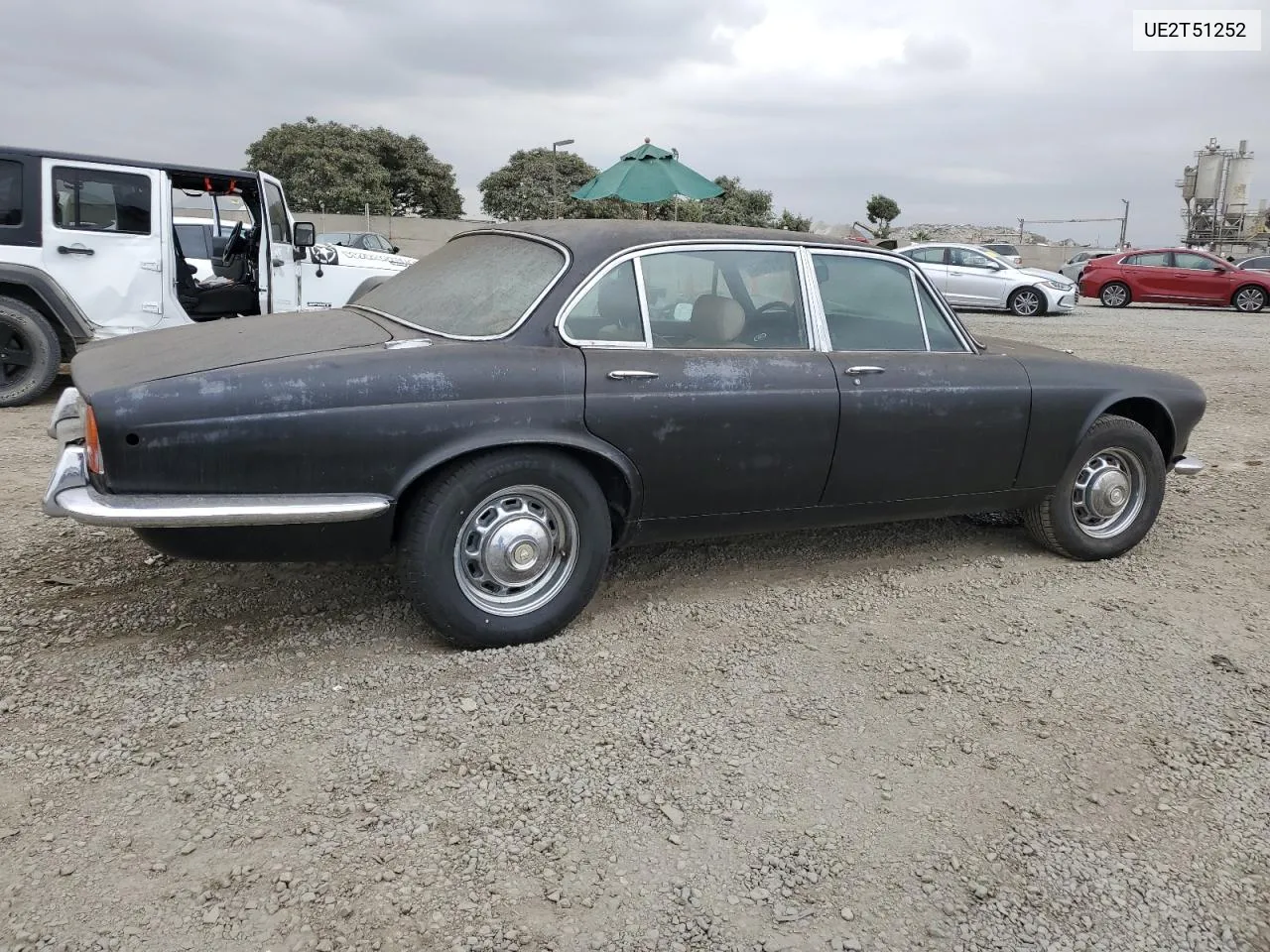 1974 Jaguar Xj VIN: UE2T51252 Lot: 76181064