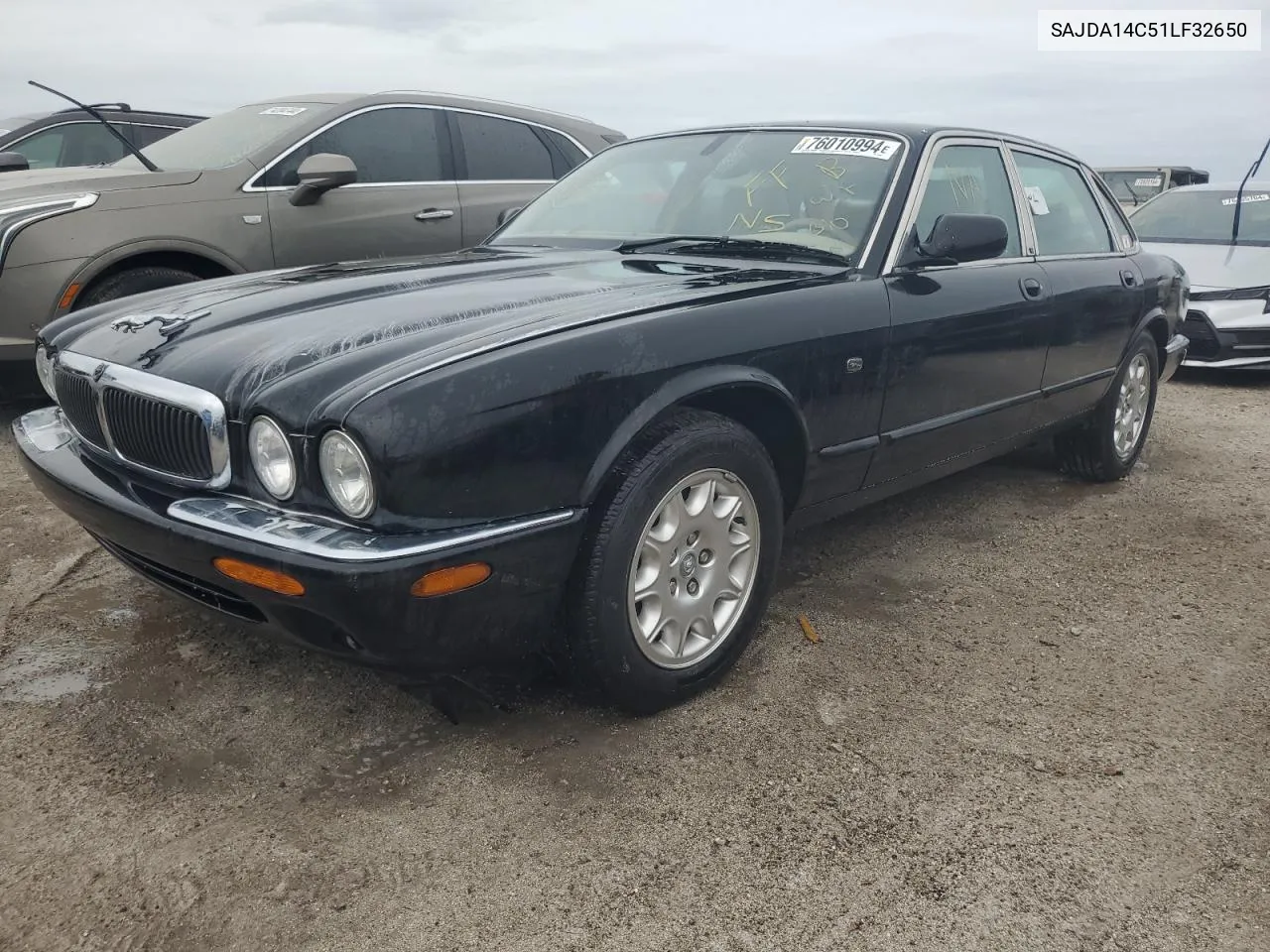 2001 Jaguar Xj8 VIN: SAJDA14C51LF32650 Lot: 76010994