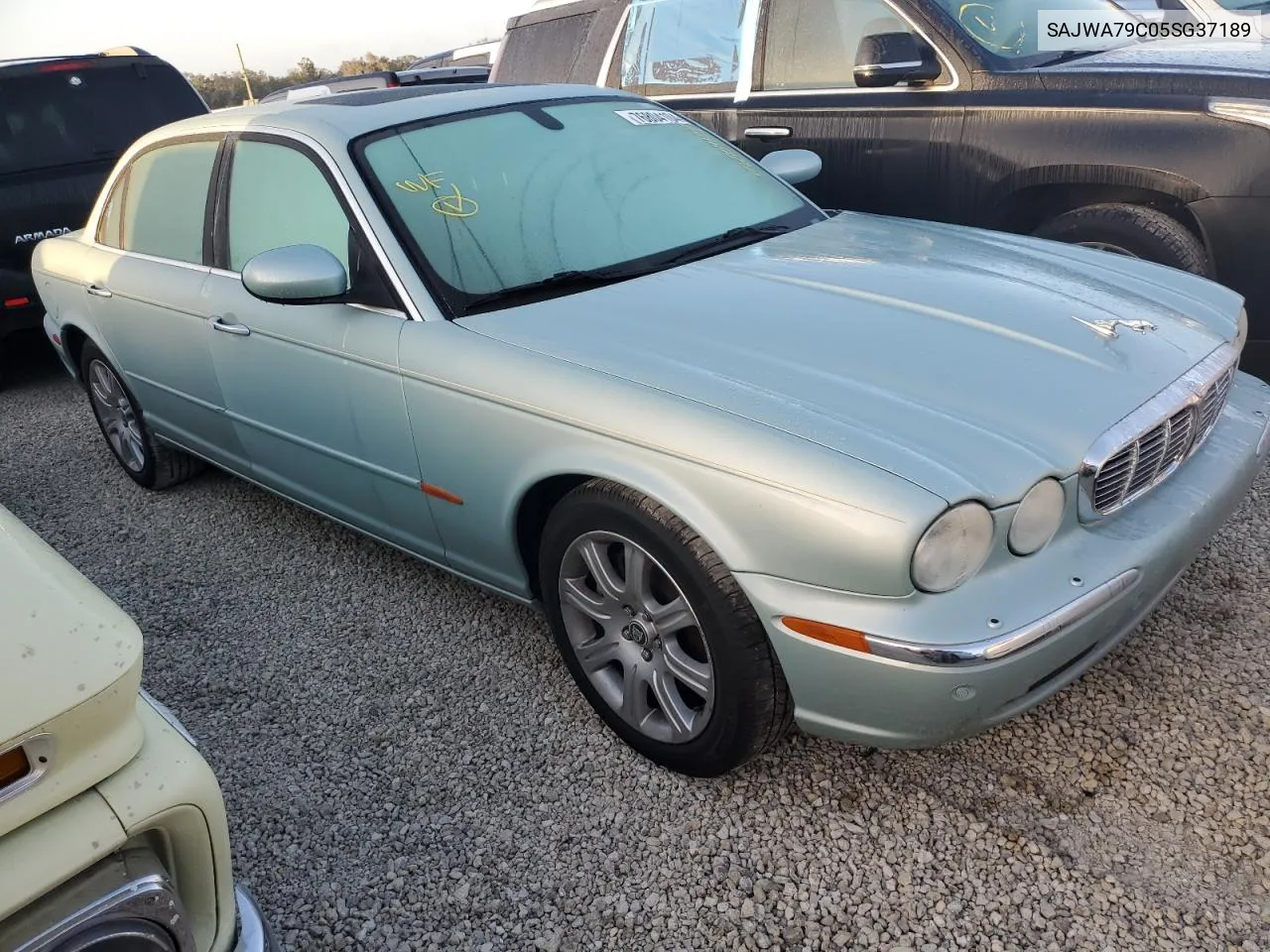 2005 Jaguar Xj8 L VIN: SAJWA79C05SG37189 Lot: 76804104