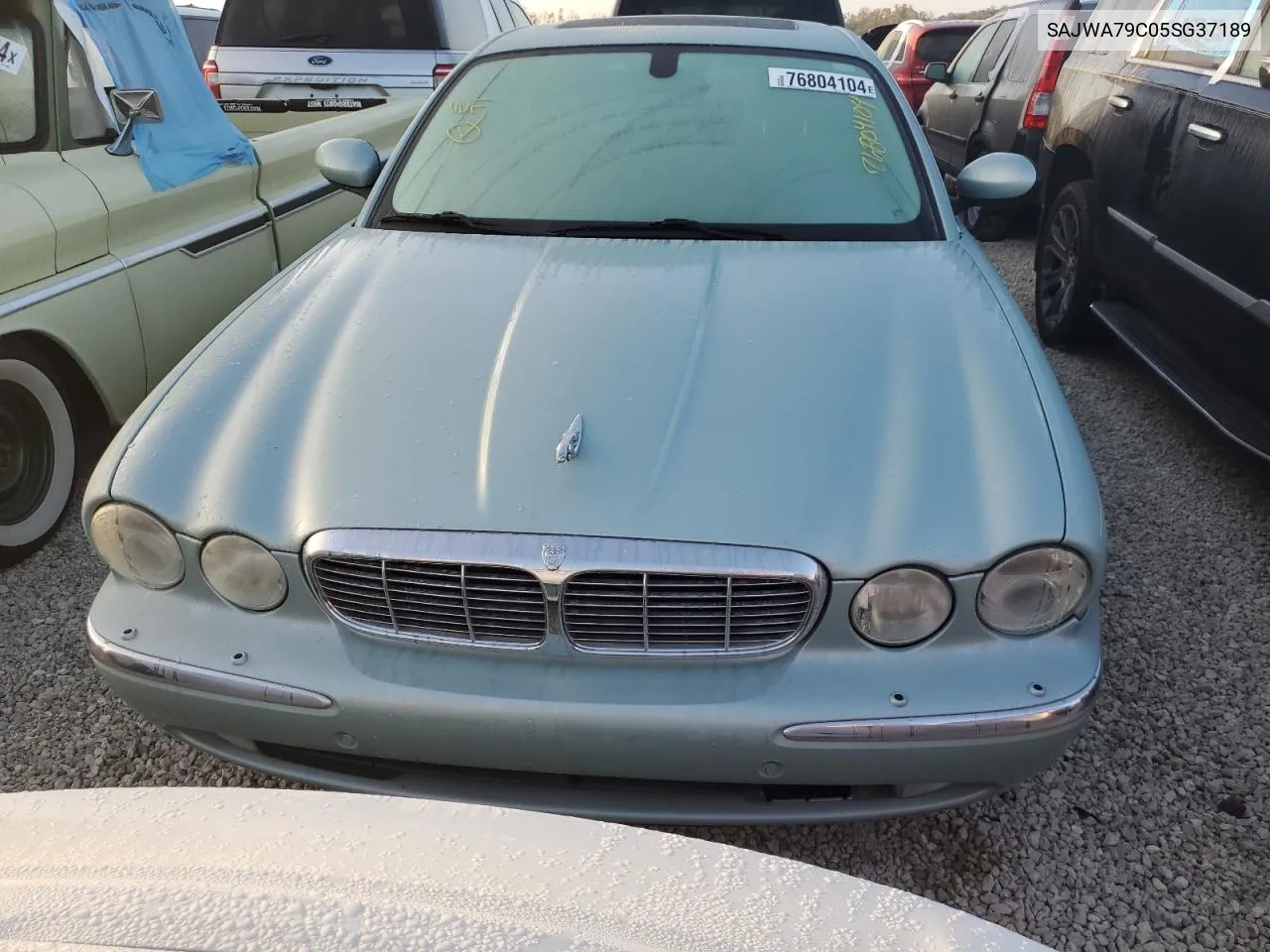 2005 Jaguar Xj8 L VIN: SAJWA79C05SG37189 Lot: 76804104