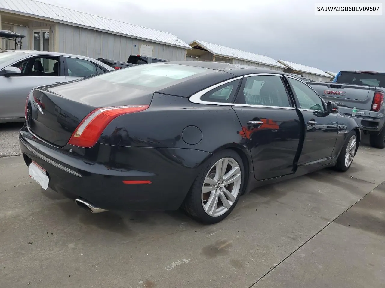 2011 Jaguar Xjl VIN: SAJWA2GB6BLV09507 Lot: 74318924