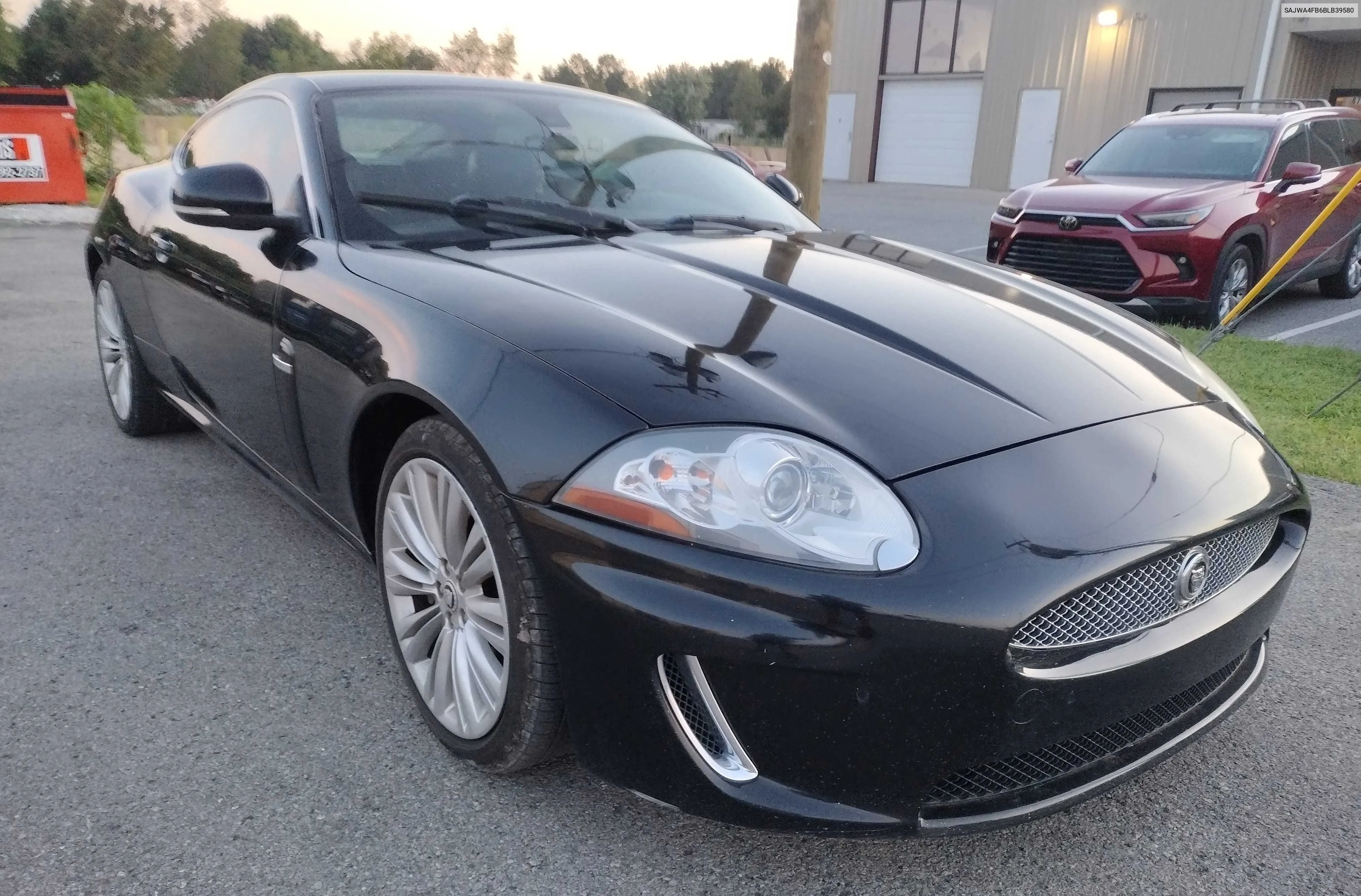 SAJWA4FB6BLB39580 2011 Jaguar Xk