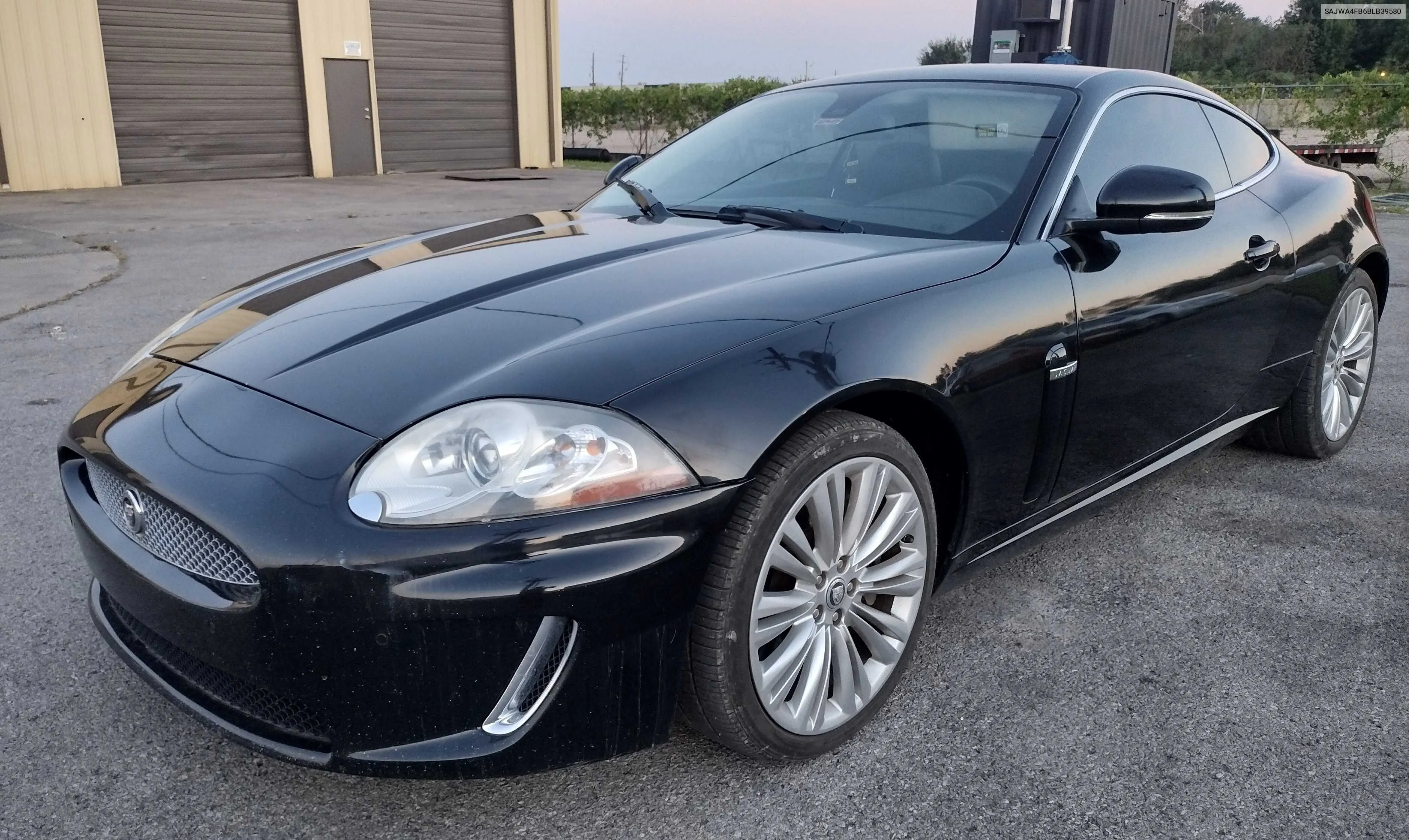 SAJWA4FB6BLB39580 2011 Jaguar Xk