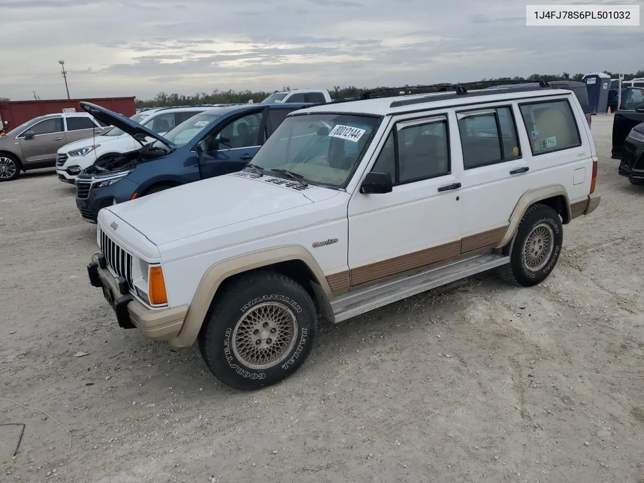 1993 Jeep Cherokee Country VIN: 1J4FJ78S6PL501032 Lot: 80012144