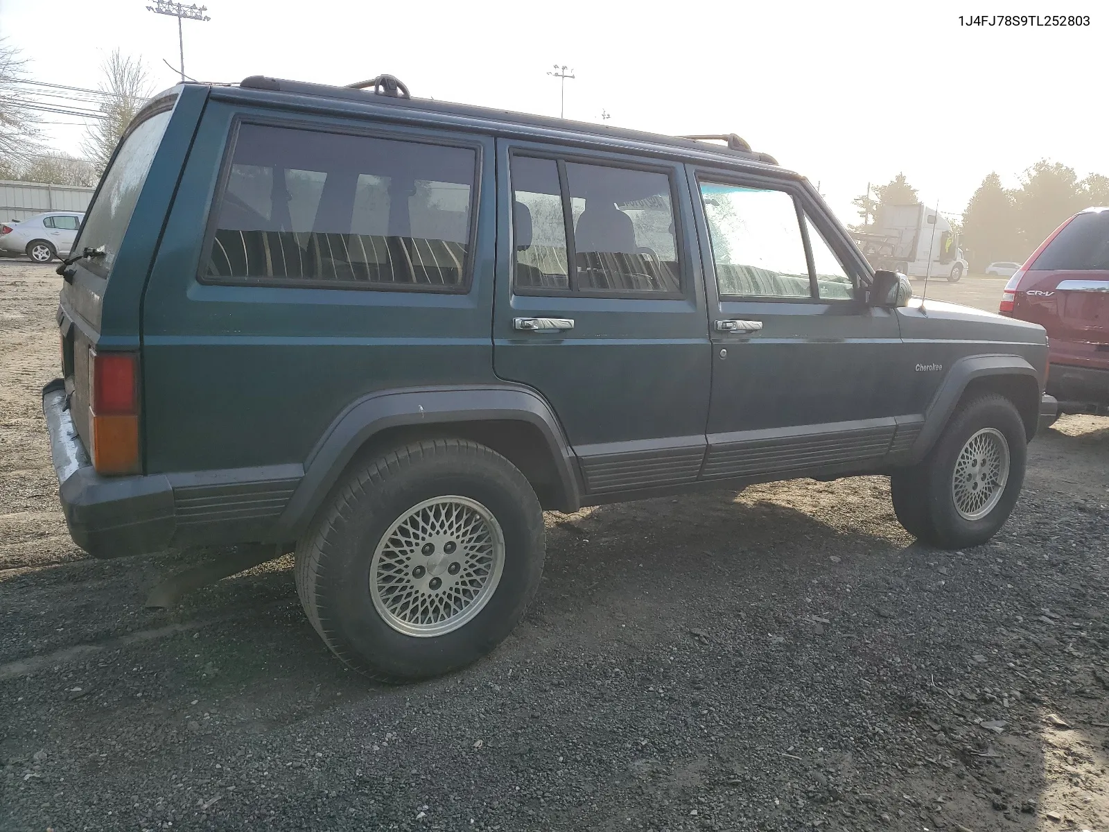 1J4FJ78S9TL252803 1996 Jeep Cherokee Country