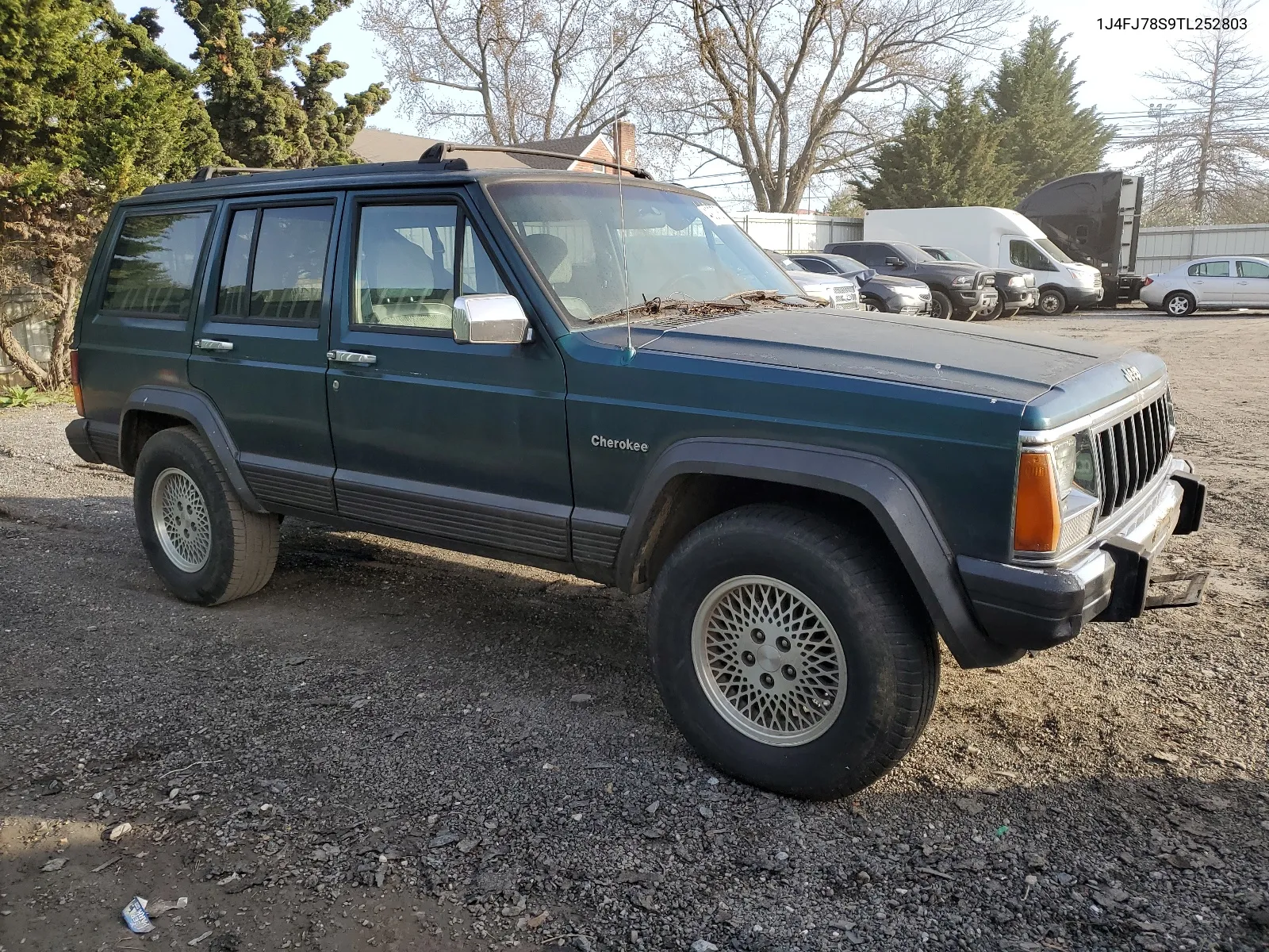 1J4FJ78S9TL252803 1996 Jeep Cherokee Country