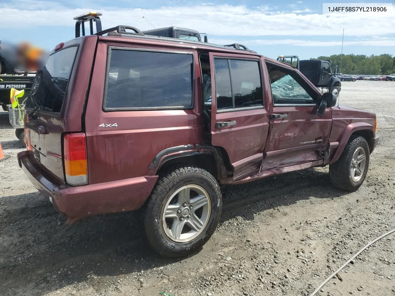 2000 Jeep Cherokee Classic VIN: 1J4FF58S7YL218906 Lot: 69920234