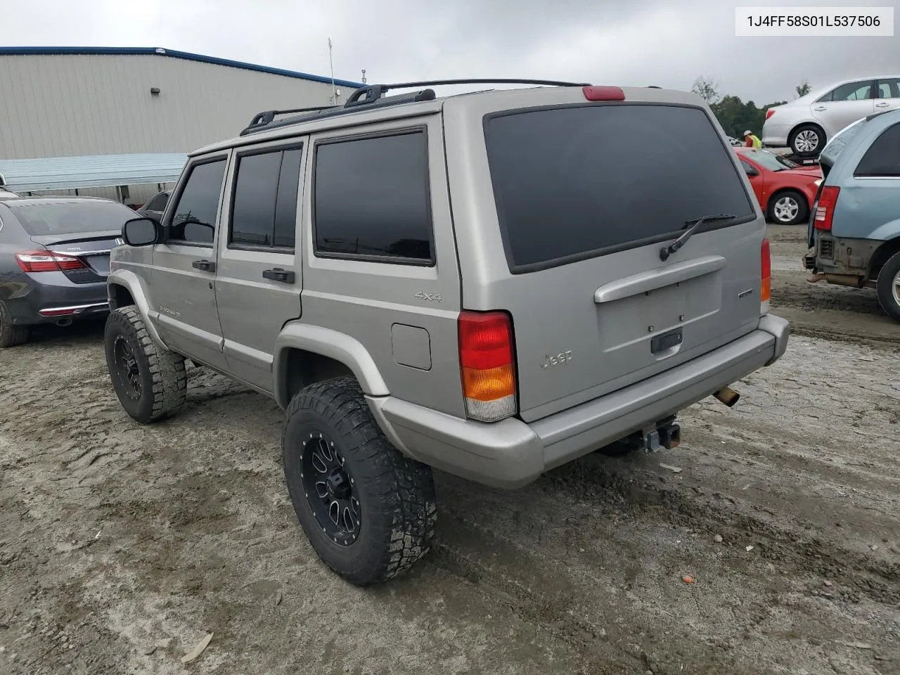 2001 Jeep Cherokee Classic VIN: 1J4FF58S01L537506 Lot: 70479894