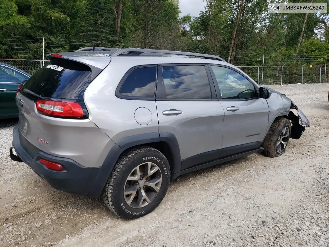 2015 Jeep Cherokee Trailhawk VIN: 1C4PJMBSXFW525249 Lot: 68010874