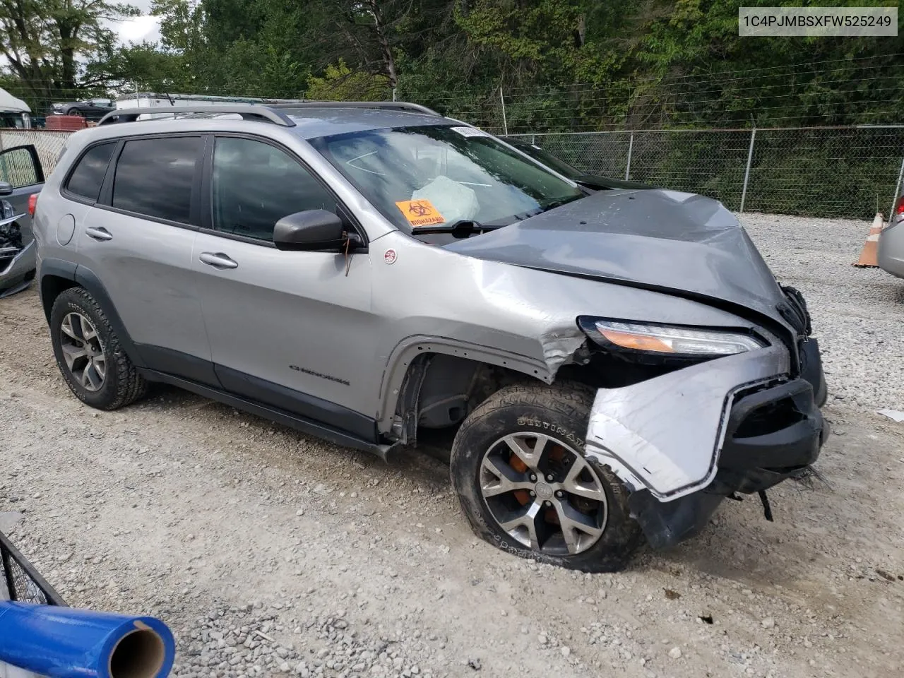 2015 Jeep Cherokee Trailhawk VIN: 1C4PJMBSXFW525249 Lot: 68010874