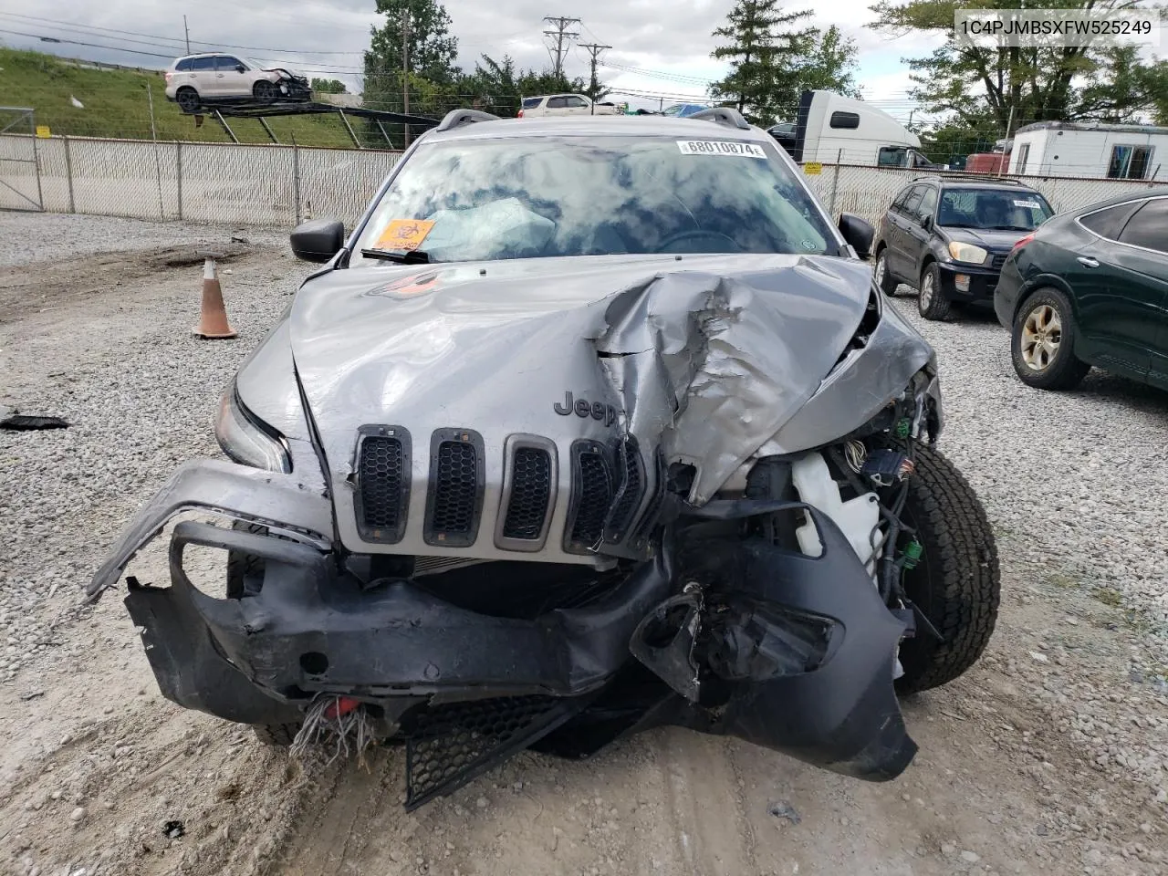 2015 Jeep Cherokee Trailhawk VIN: 1C4PJMBSXFW525249 Lot: 68010874