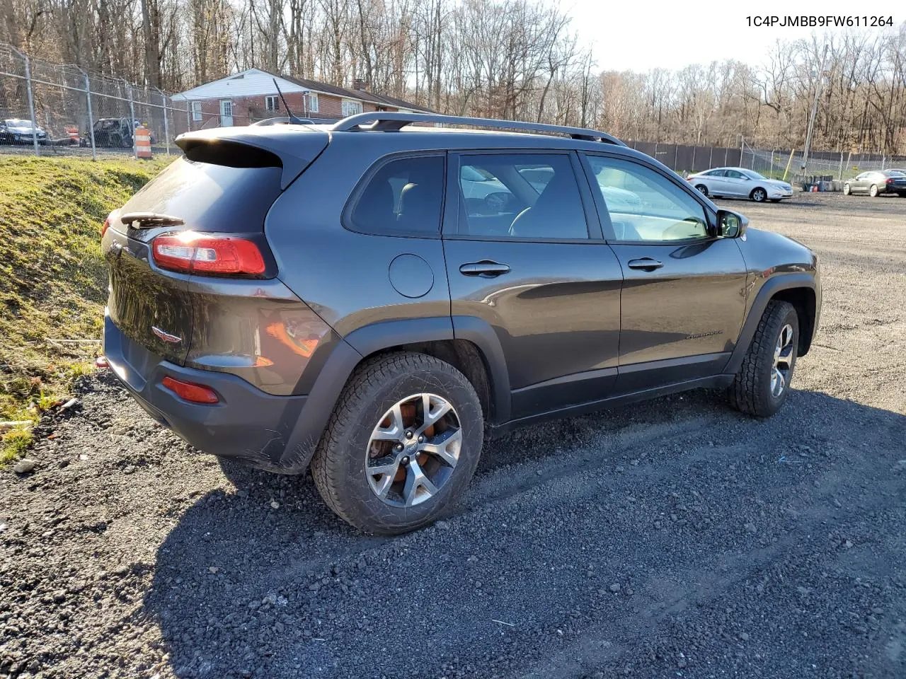 1C4PJMBB9FW611264 2015 Jeep Cherokee Trailhawk