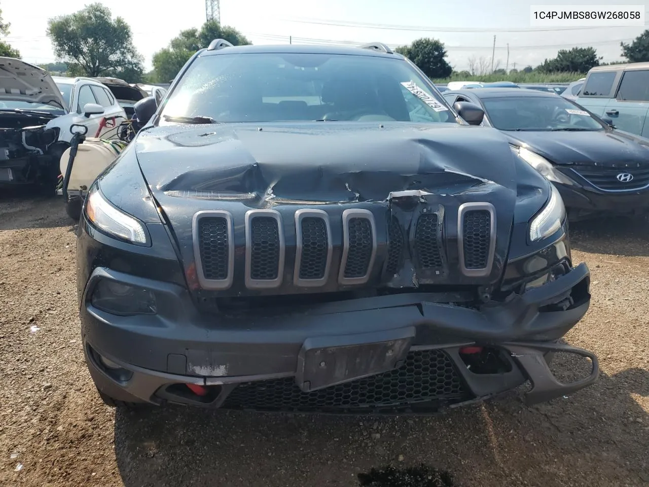 1C4PJMBS8GW268058 2016 Jeep Cherokee Trailhawk