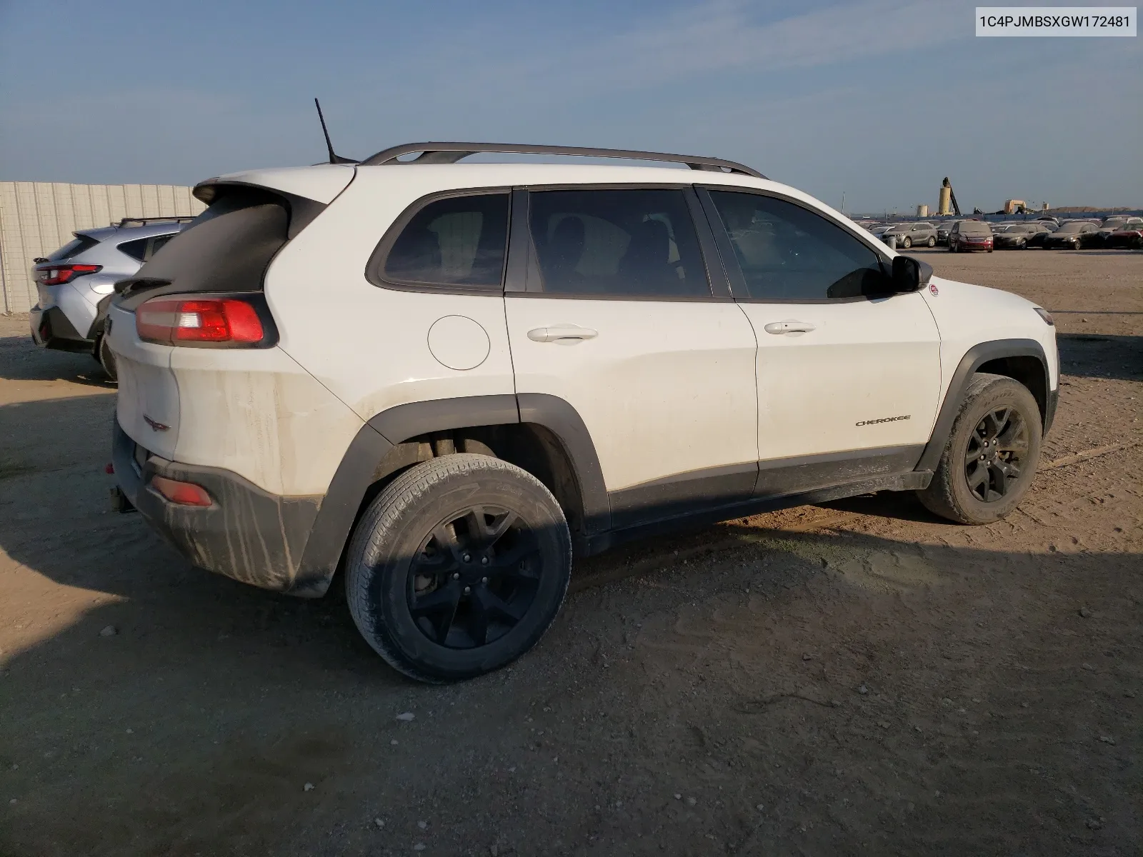 2016 Jeep Cherokee Trailhawk VIN: 1C4PJMBSXGW172481 Lot: 65473694