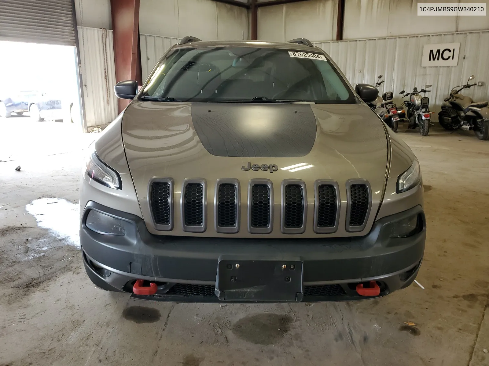 2016 Jeep Cherokee Trailhawk VIN: 1C4PJMBS9GW340210 Lot: 67625404