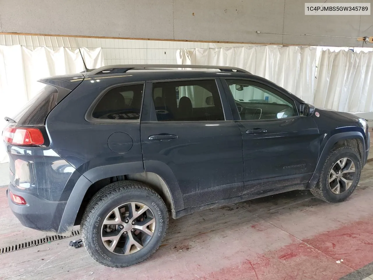 1C4PJMBS5GW345789 2016 Jeep Cherokee Trailhawk