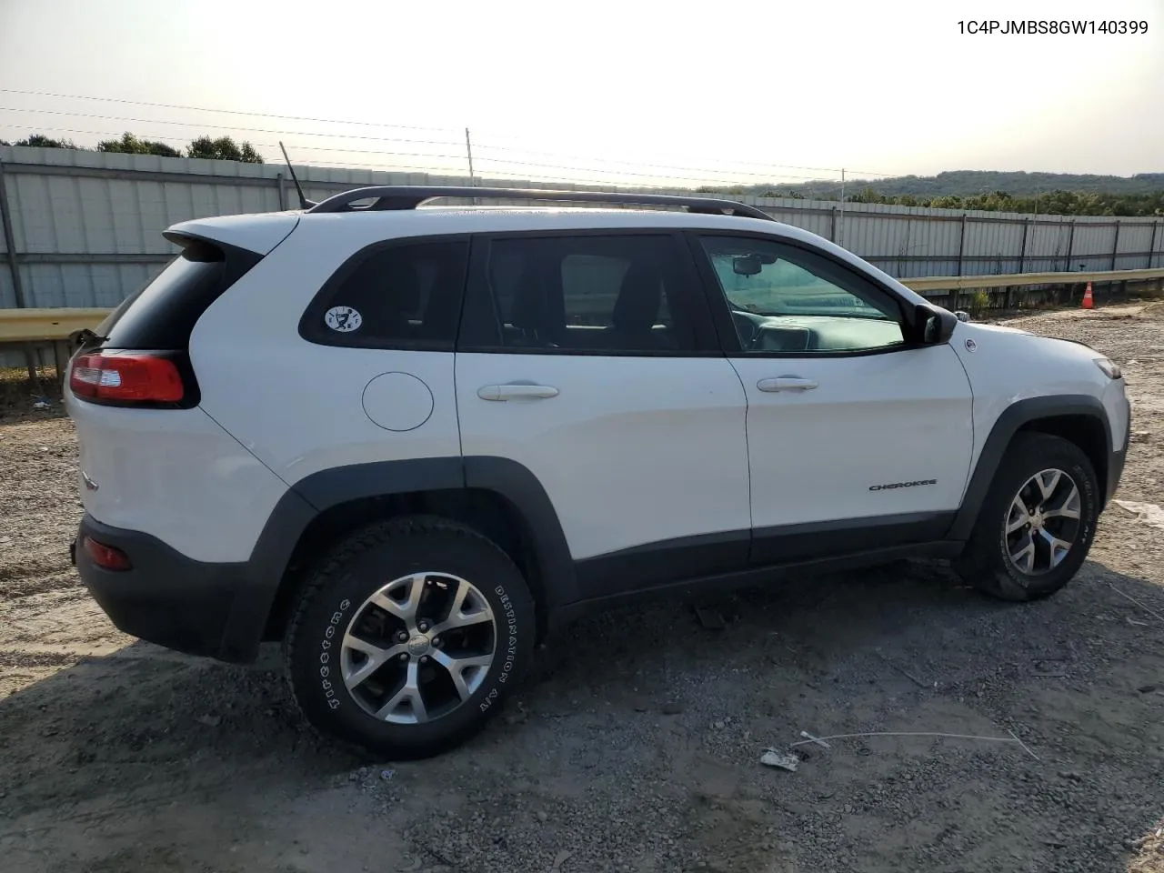 2016 Jeep Cherokee Trailhawk VIN: 1C4PJMBS8GW140399 Lot: 70232854