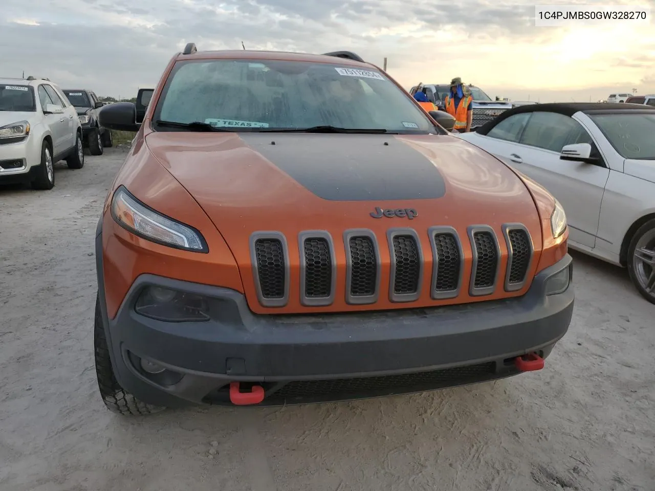 2016 Jeep Cherokee Trailhawk VIN: 1C4PJMBS0GW328270 Lot: 75112854