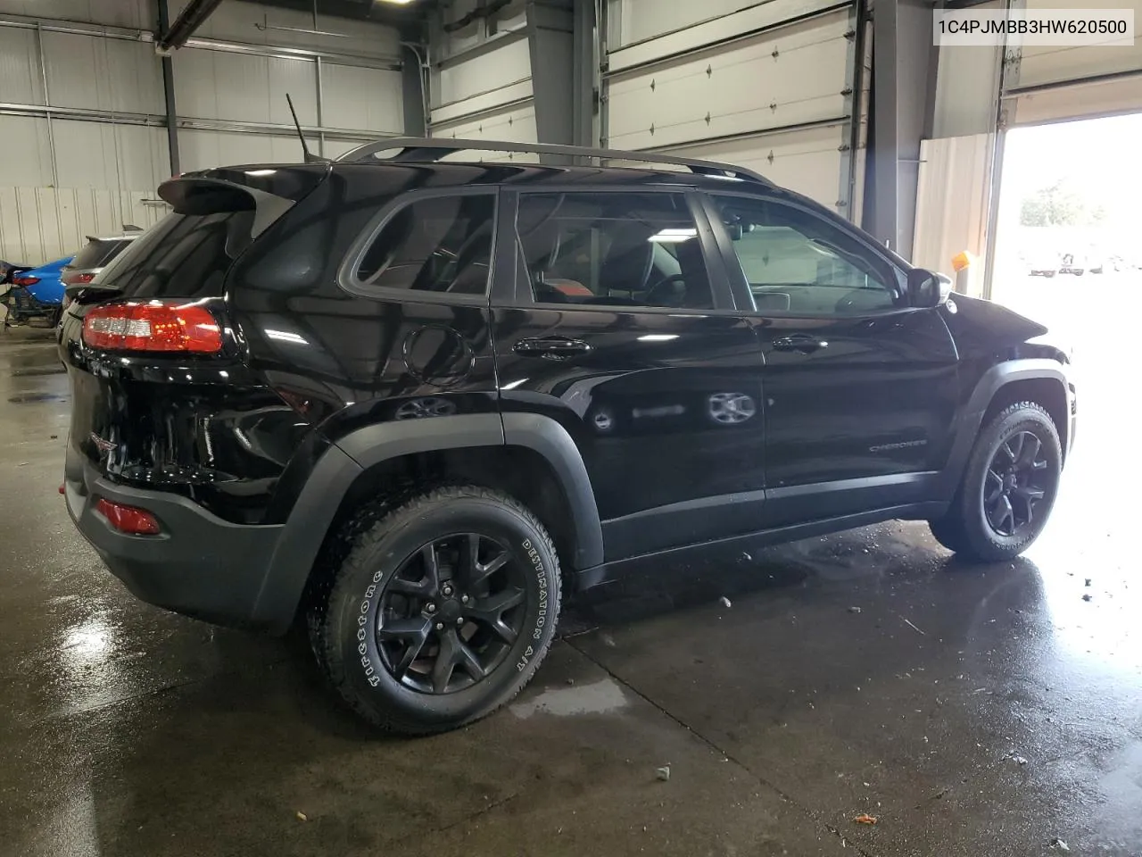 1C4PJMBB3HW620500 2017 Jeep Cherokee Trailhawk