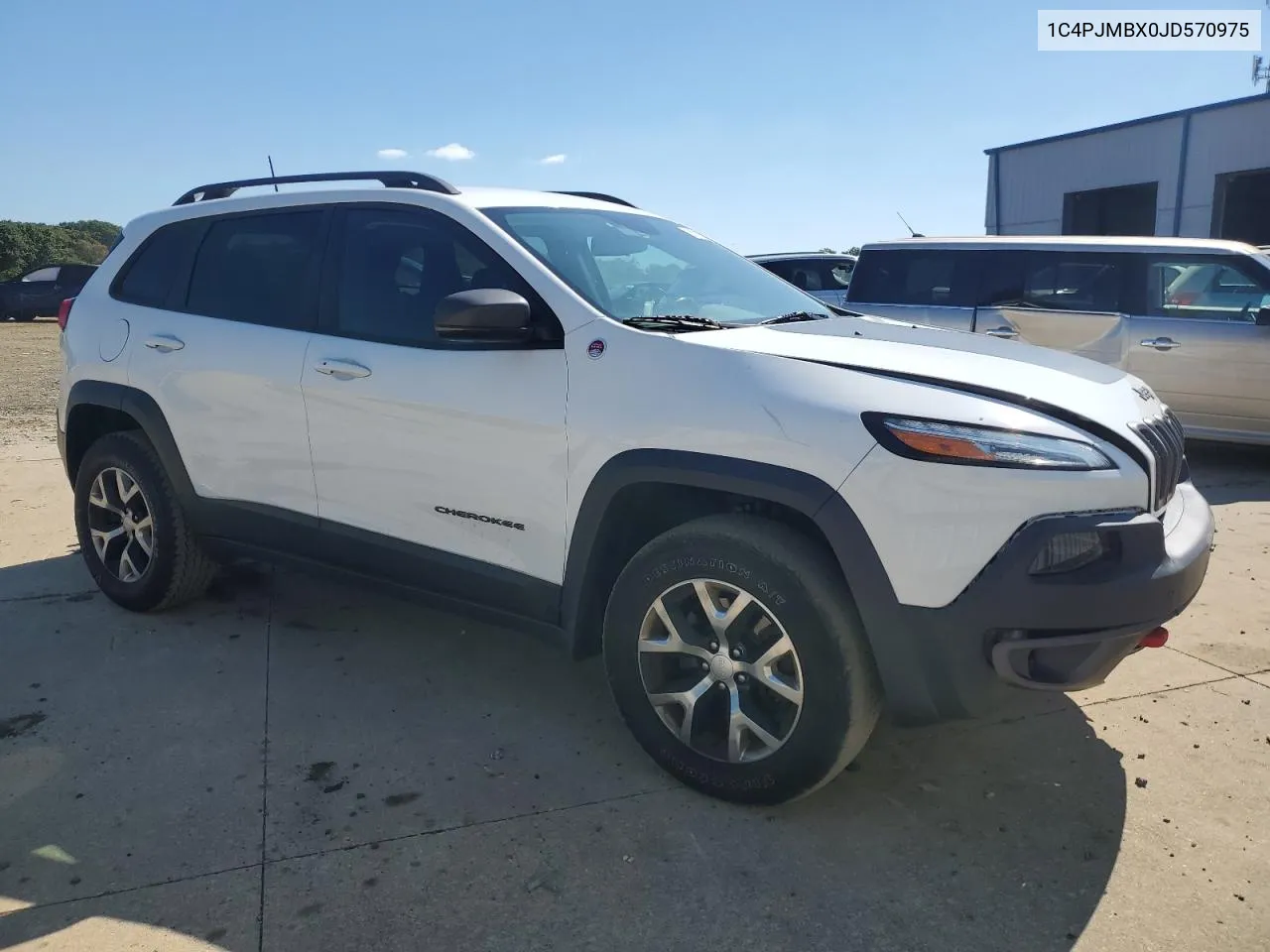 2018 Jeep Cherokee Trailhawk VIN: 1C4PJMBX0JD570975 Lot: 68760974