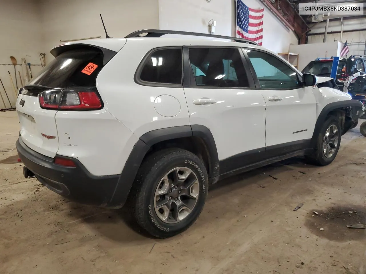 1C4PJMBX8KD387034 2019 Jeep Cherokee Trailhawk