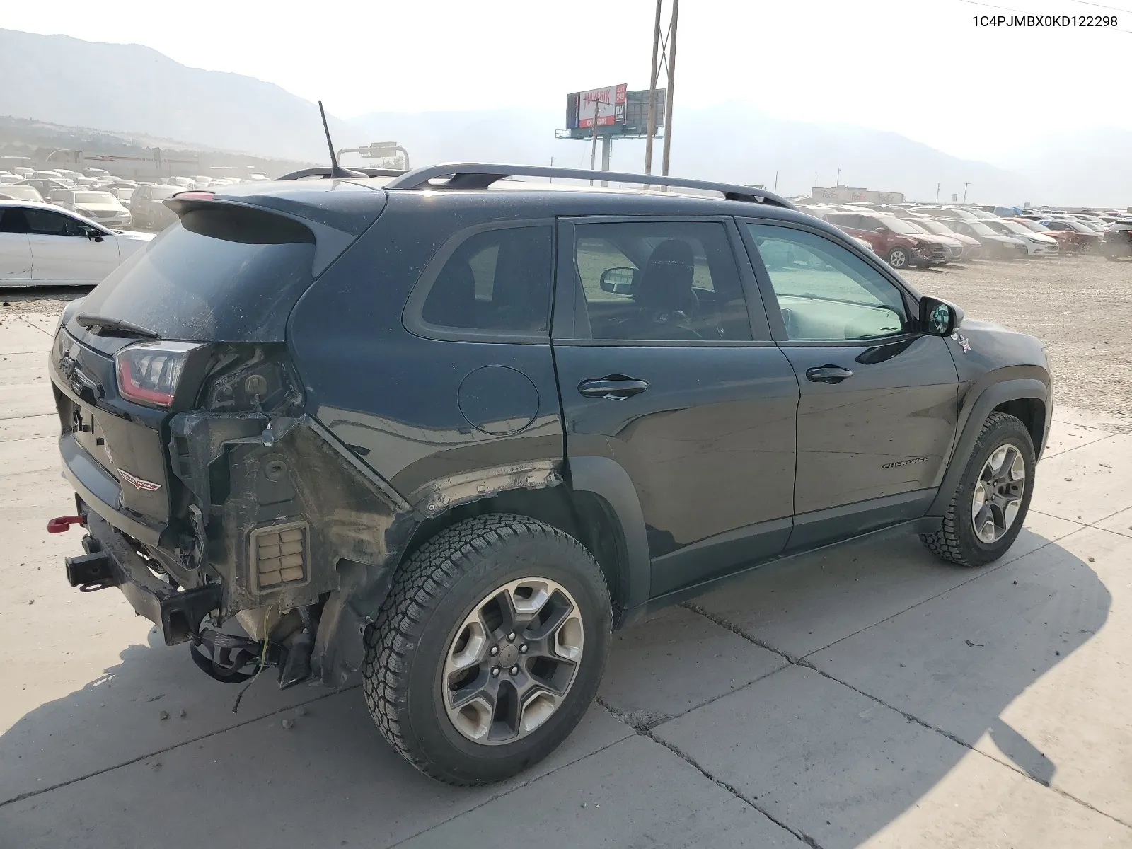 1C4PJMBX0KD122298 2019 Jeep Cherokee Trailhawk