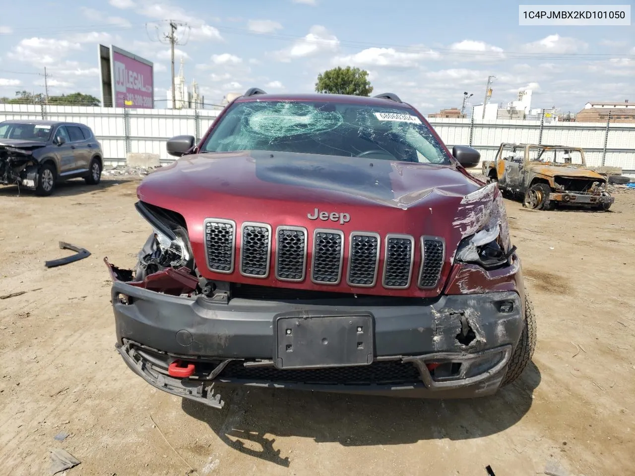 2019 Jeep Cherokee Trailhawk VIN: 1C4PJMBX2KD101050 Lot: 68060304