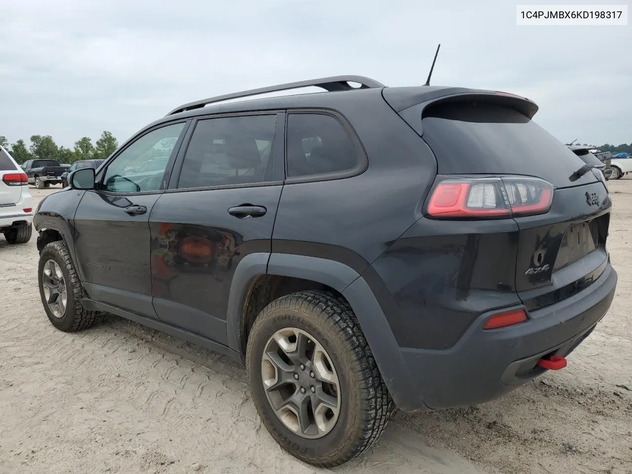 2019 Jeep Cherokee Trailhawk VIN: 1C4PJMBX6KD198317 Lot: 69891214