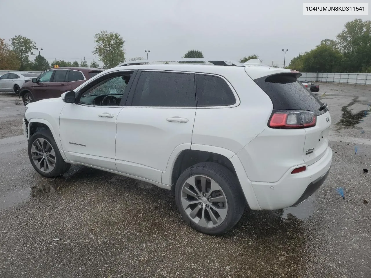 1C4PJMJN8KD311541 2019 Jeep Cherokee Overland