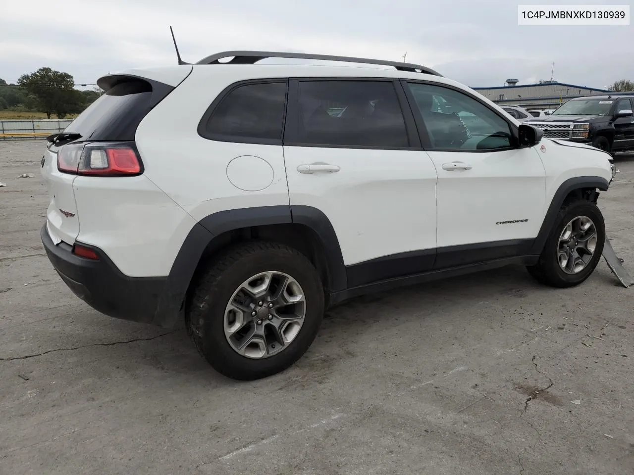 2019 Jeep Cherokee Trailhawk VIN: 1C4PJMBNXKD130939 Lot: 73312814