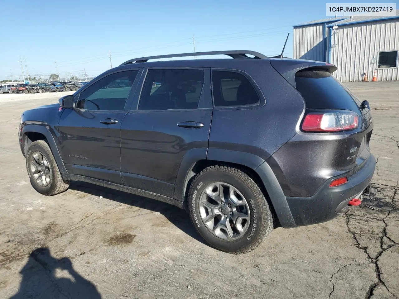 2019 Jeep Cherokee Trailhawk VIN: 1C4PJMBX7KD227419 Lot: 73542674