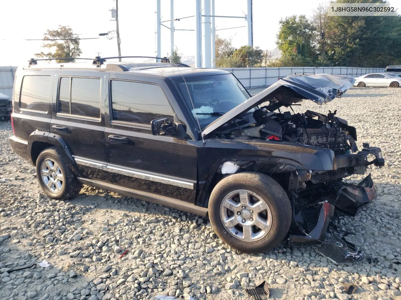 2006 Jeep Commander Limited VIN: 1J8HG58N96C302592 Lot: 75902044