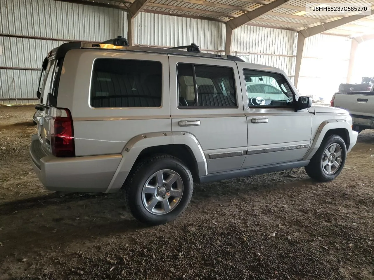 2007 Jeep Commander Limited VIN: 1J8HH58237C585270 Lot: 64398624