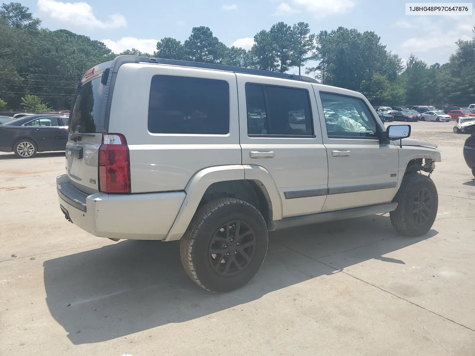 2007 Jeep Commander VIN: 1J8HG48P97C647876 Lot: 64822524