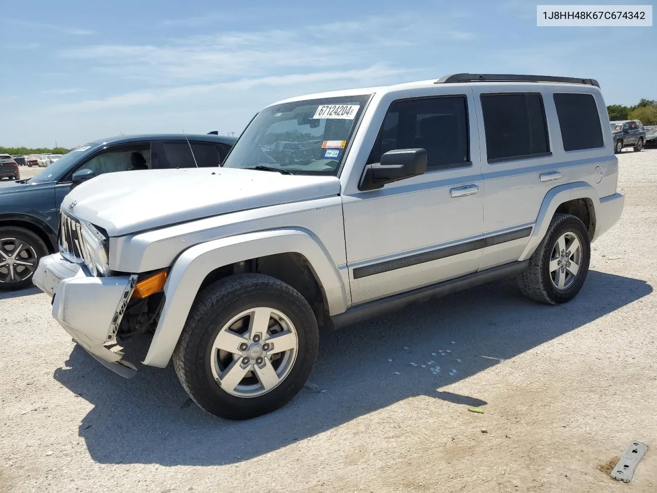 2007 Jeep Commander VIN: 1J8HH48K67C674342 Lot: 67124204