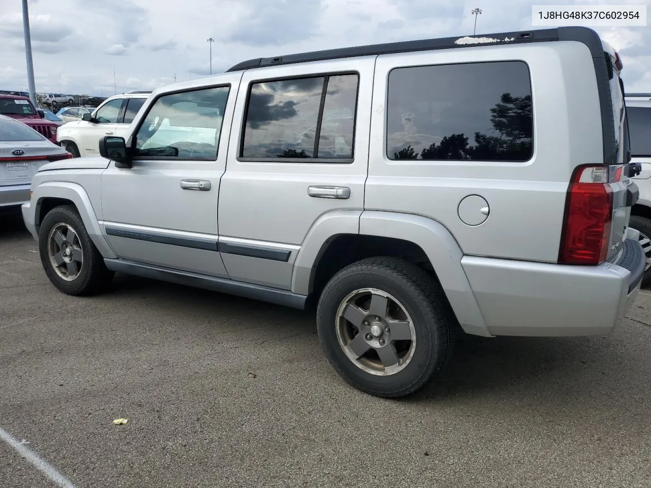 2007 Jeep Commander VIN: 1J8HG48K37C602954 Lot: 72992134