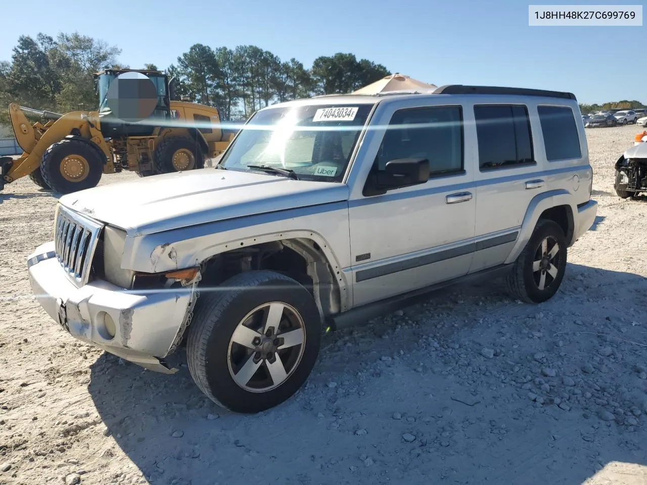 2007 Jeep Commander VIN: 1J8HH48K27C699769 Lot: 74043034