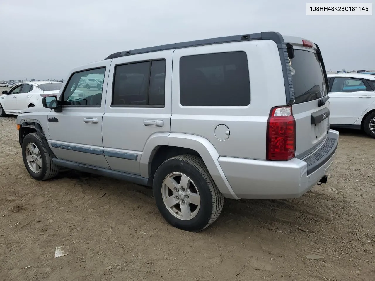 2008 Jeep Commander Sport VIN: 1J8HH48K28C181145 Lot: 76578914