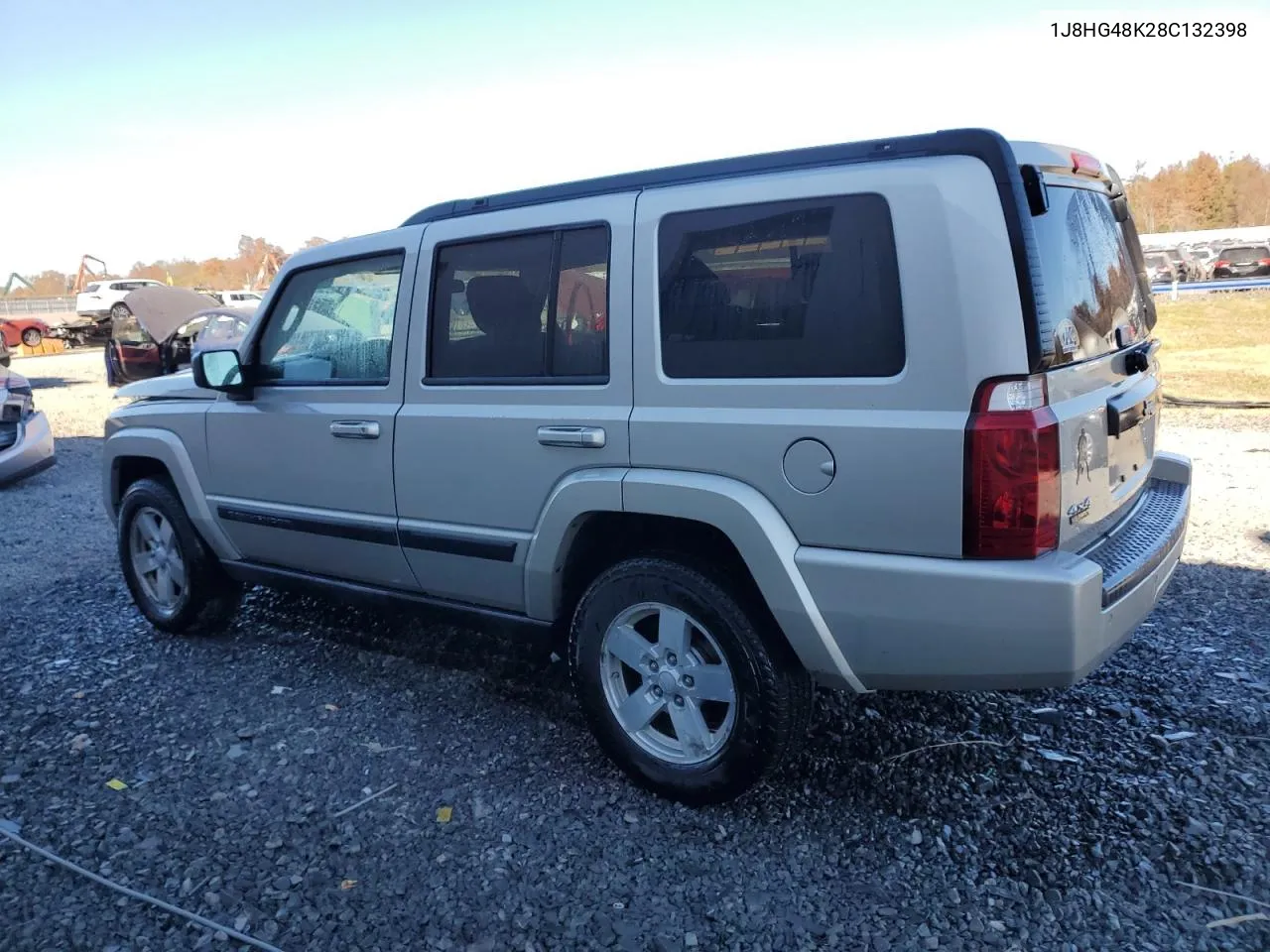 2008 Jeep Commander Sport VIN: 1J8HG48K28C132398 Lot: 77815804