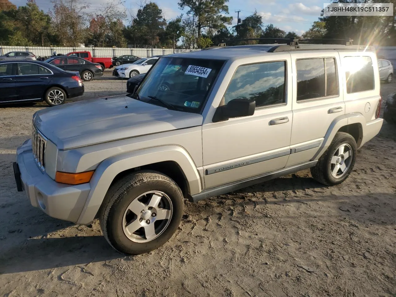 2009 Jeep Commander Sport VIN: 1J8HH48K19C511357 Lot: 80654554