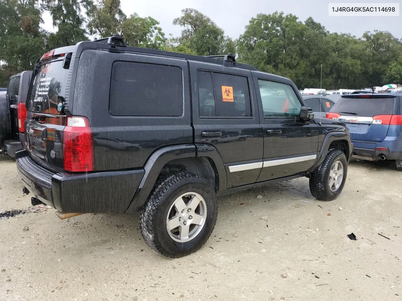 2010 Jeep Commander Sport VIN: 1J4RG4GK5AC114698 Lot: 74076834