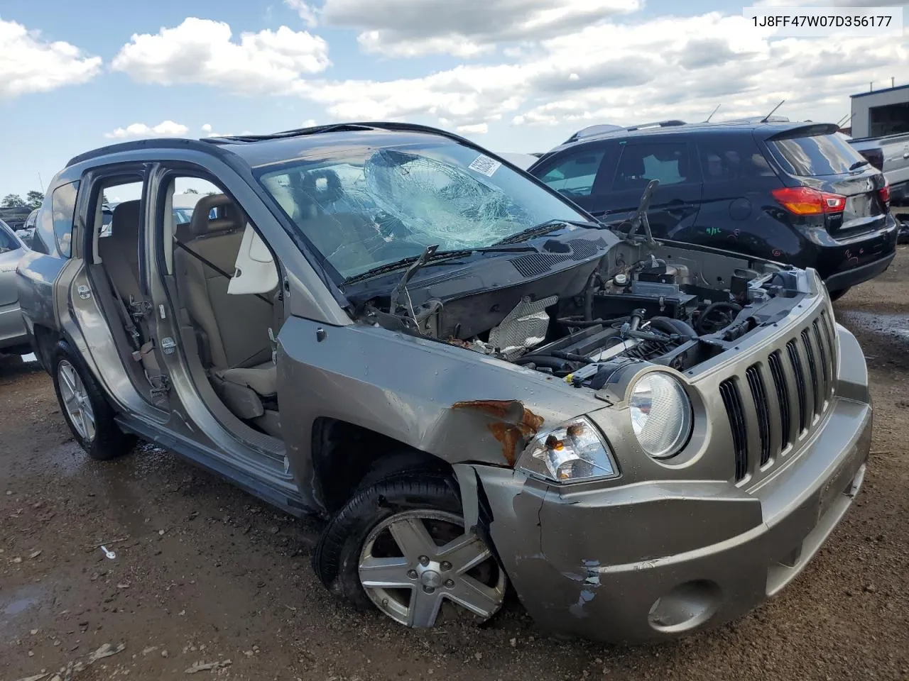 2007 Jeep Compass VIN: 1J8FF47W07D356177 Lot: 63639424