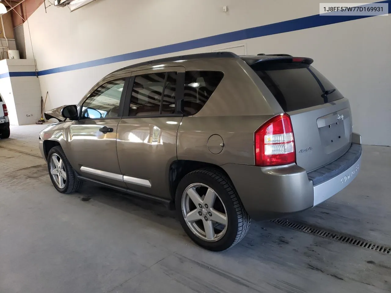 1J8FF57W77D169931 2007 Jeep Compass Limited