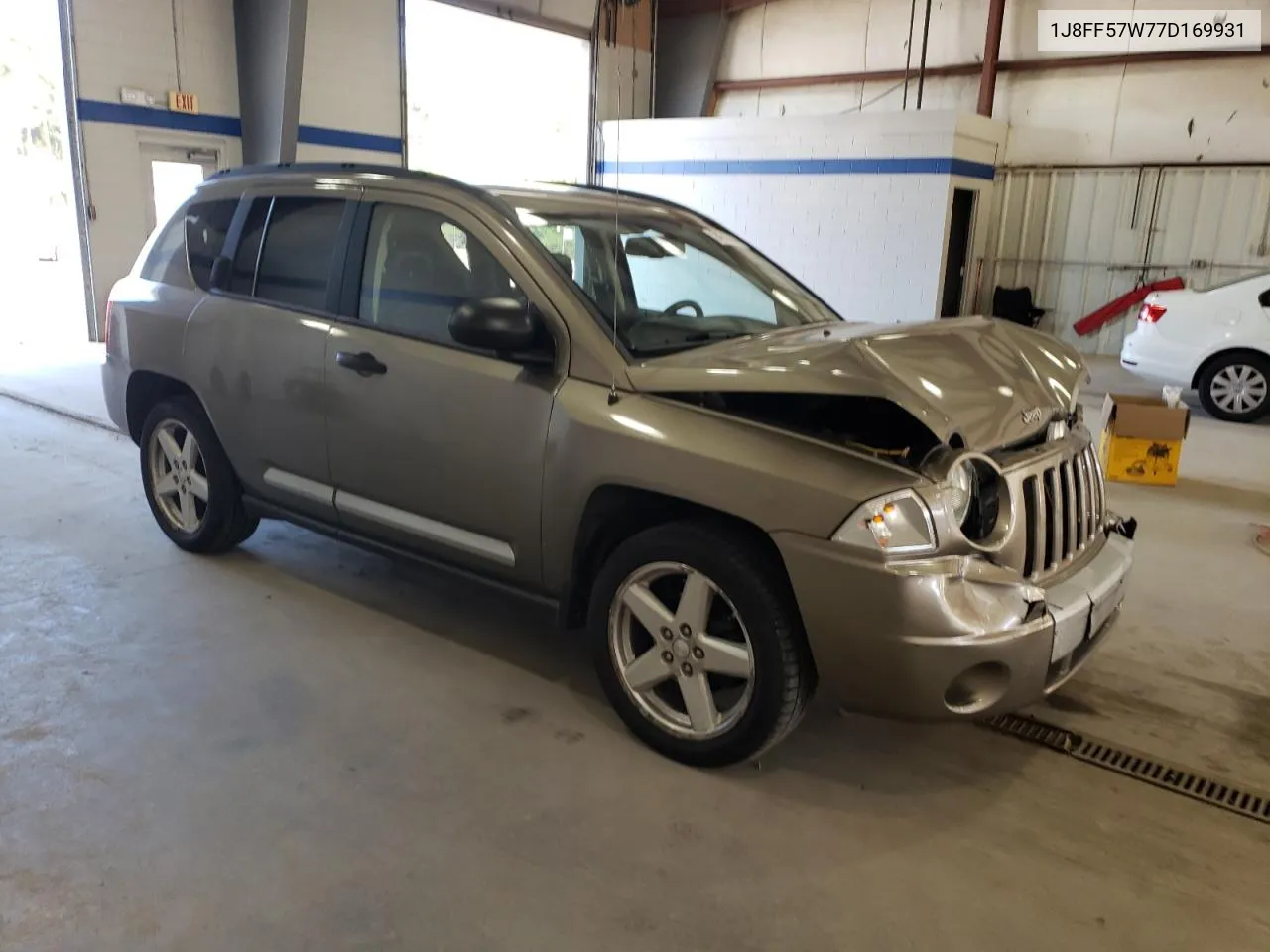 1J8FF57W77D169931 2007 Jeep Compass Limited